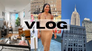 VLOG Back in New York City Morning Routine Mini Fashion Week Haul Walking Soho  MONROE STEELE [upl. by Kellby703]