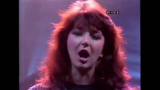 Kate Bush  Cloudbusting  int  Running Up That Hill  FANTASTICO 1985 [upl. by Farah]