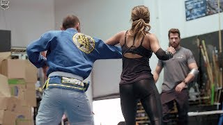 Halle Berry training action stunts for John Wick 3 Behind The Scenes [upl. by Fredel]