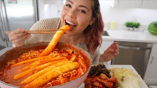 SUPER LONG SPICY RICE CAKES 먹방 MUKBANG 김치찌개 W STEPHANIE SOO MISSMANGOBUTT 떡볶이 [upl. by Ennybor]