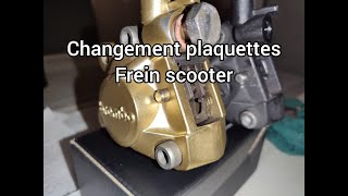 Tuto changement plaquettes de frein scooter moto [upl. by Anertak284]