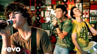 Jonas Brothers  Year 3000 Official Video [upl. by Epuladaug]