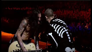 Red Hot Chili Peppers  Californication LIVE Slane Castle 2003 [upl. by Madson]