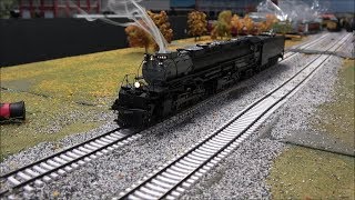 Review BLI Big Boy 4884 Steam Loco 40144021 in HO Scale Paragon 3 Broadway Limited [upl. by Yrocal837]