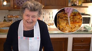 Pasta Grannies makes lasagna verde from Emilia Romagna [upl. by Leima]