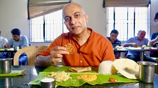 Exploring Authentic TamilBrahmin Vegetarian Banana Leaf Meal At Iyer Mess In BengaluruMalleshwaram [upl. by Nerwal]