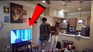 BROKEN TV SCREEN PRANK ON FUNNYMIKE GETS VERY ANGRY [upl. by Schick]