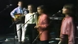 The Rankin Family 1991 Waltham Concert  Pt 1 of 2 [upl. by Fadil986]