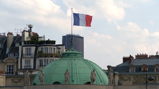 Les étonnants secrets du drapeau français [upl. by Filler]