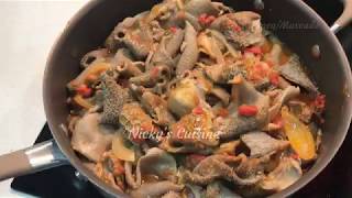 How To Cook TripesComment Préparer Les TripesMabumu Ya Ngombe [upl. by Zeba215]