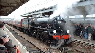 61264 B1 Locomotive hits the buffers at Norwich [upl. by Fleda105]