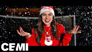 CEMI  Merry Christmas Officiële Videoclip Kerstlied [upl. by Orford]