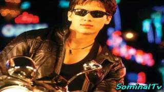 quotKuch To Bakee Haiquot Dark Mix Full Song  Milenge Milenge  Kareena Kapoor Shahid Kapoor [upl. by Lahcar571]