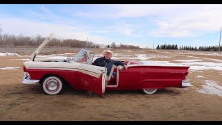 Review 1957 Ford Fairlane Skyliner [upl. by Madra919]