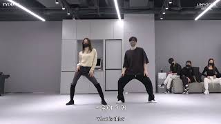 YOONA teach SNSDs Lion Heart dance to Junho [upl. by Fortunna315]