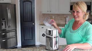 Best Ice Crusher Review  Nuvantee Ice Crusher [upl. by Yeldoow617]