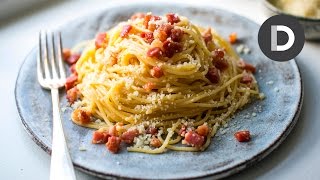 Easy Spaghetti Carbonara [upl. by Brinn]