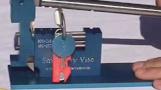 SmartKey Vise 4in1 Tool Tutorial [upl. by Mansur]