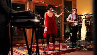 Kimbra  quotGood Intentquot Live at Sing Sing Studios [upl. by Tronna]