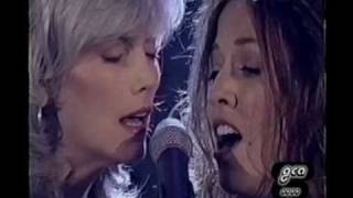 Sheryl Crow amp Emmylou Harris Live  Pale Blue Eyes [upl. by Rogerio67]