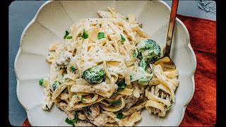 Chicken Fettuccine Alfredo Recipe  Easy Weeknight Dinner [upl. by Past]