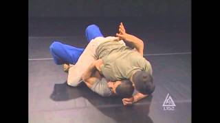 Gracie Combatives  Lesson 1  Slice 2 26 [upl. by Bove]