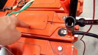 1000Ah Battery Bank Part4  Equalizing and Reconditioning a Sulfated Battery [upl. by Wershba]