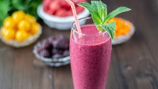 How To Make a Breakfast Smoothie [upl. by Nestor]