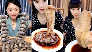 Live Octopus Eating ASMR [upl. by Oniratac519]