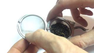 How to make Loose Leaf Tea  Infusers and Strainers [upl. by Janis]