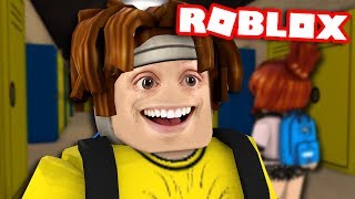 This ROBLOX HIGH SCHOOL made me SUPER SCARED UWU [upl. by Tammi]