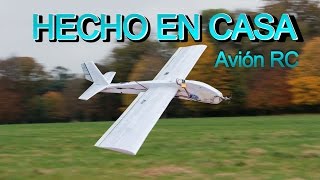 Cómo hacer un avión RC  Avión de poliestireno hecho en casa [upl. by Nutsud]