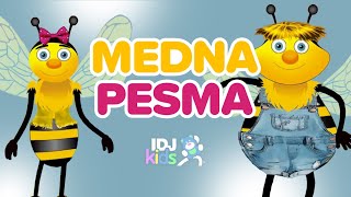 MEDNA PESMA  NAJLEPSE DECIJE PESME  TRIANGLE MUSIC amp IDJKids [upl. by Amo991]