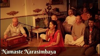 Namaste Narasimhaya  Narasimha Arati  Suprabha KV  Iskcon Hamburg [upl. by Duggan512]